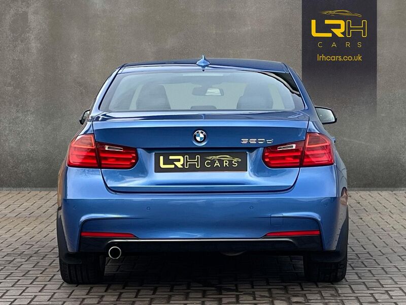 BMW 3 SERIES